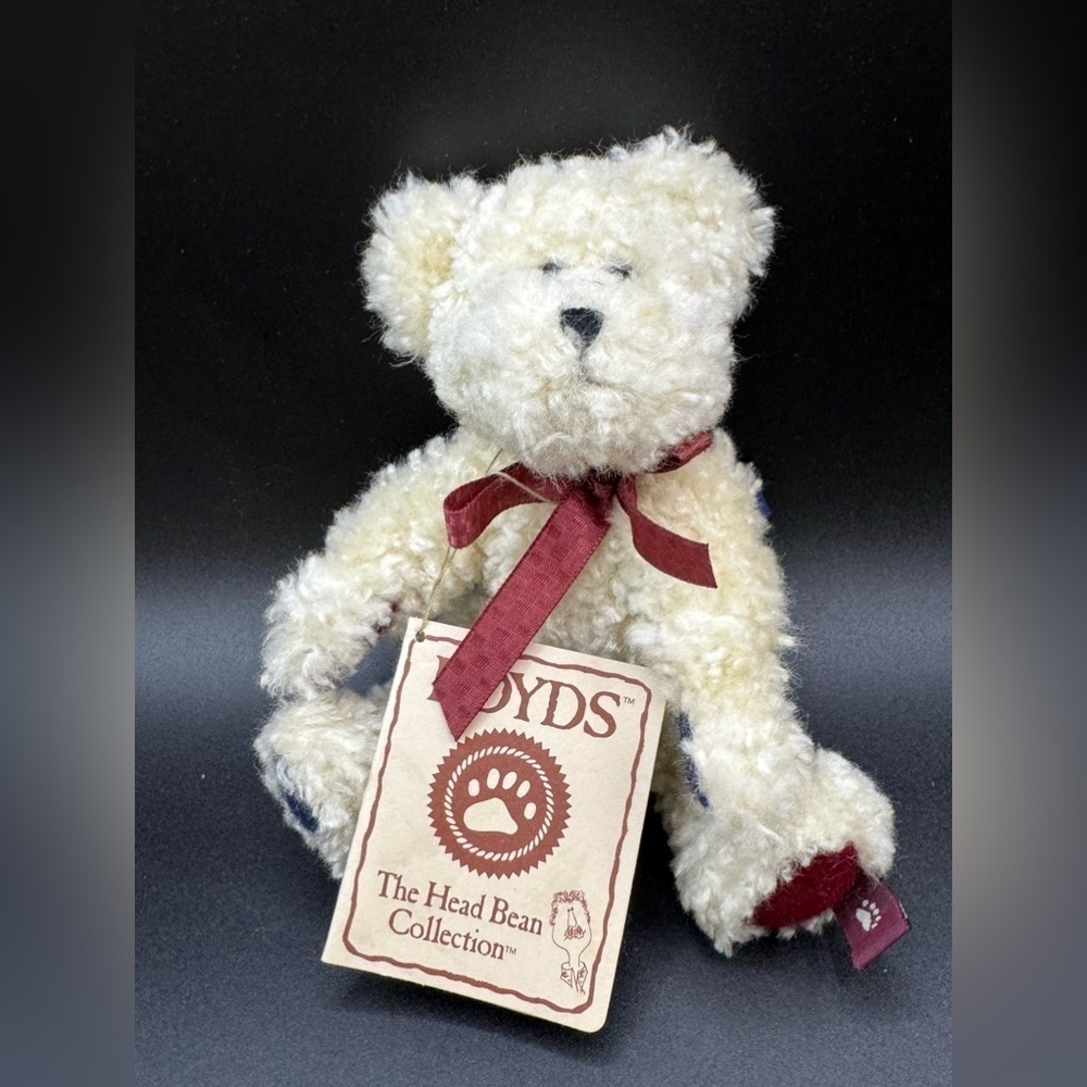 2005 Boyd’s Bears The Headbean Collection Heirloom Series U.C. 6” Bear 99113V